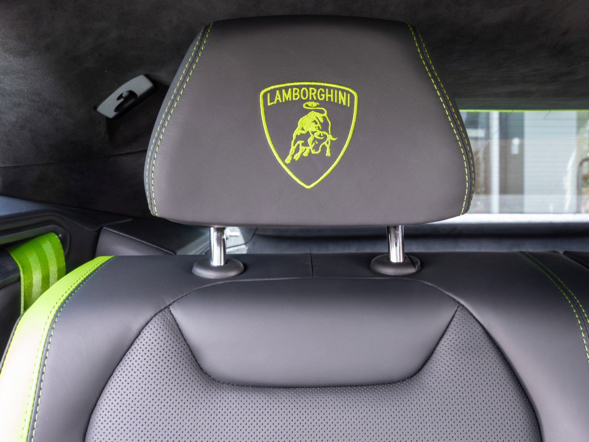 Used 2024 Lamborghini Urus S AWD/4WD image 50