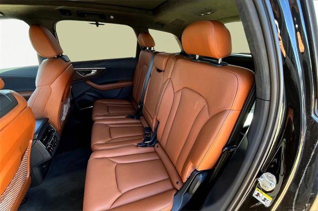 New 2025 Audi Q7 3.0T Prestige image 10