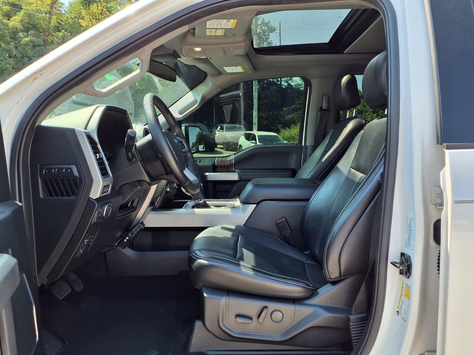 Used 2019 Ford F150 Lariat AWD/4WD image 24