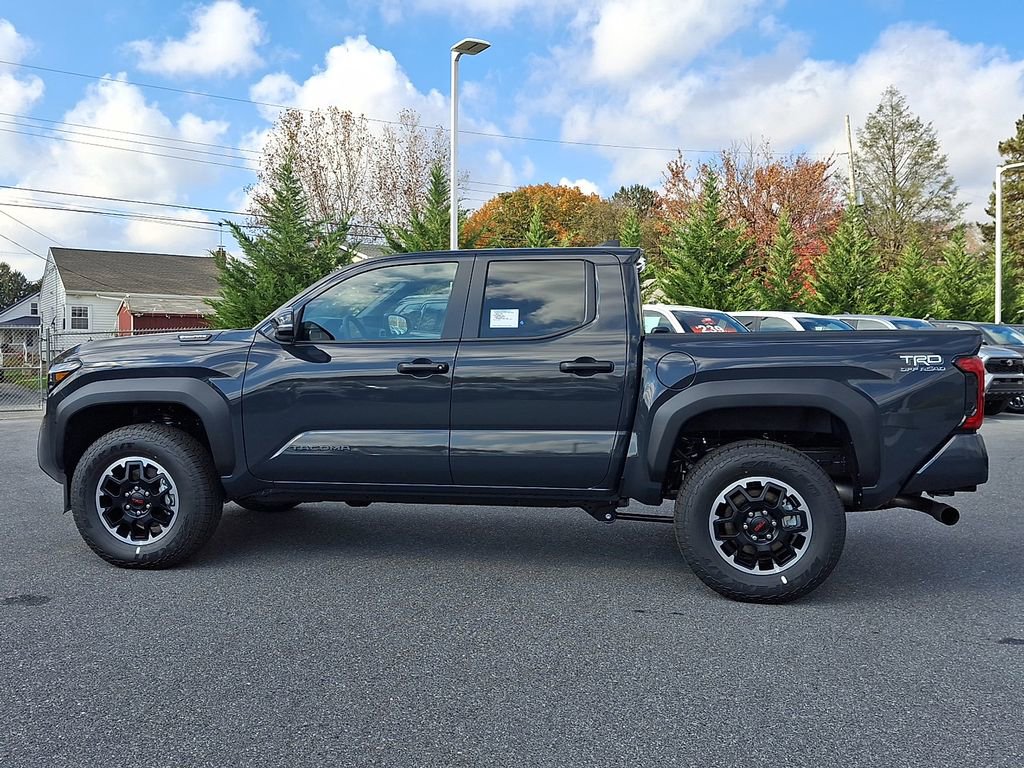 New 2025 Toyota Tacoma TRD Off-Road image 8