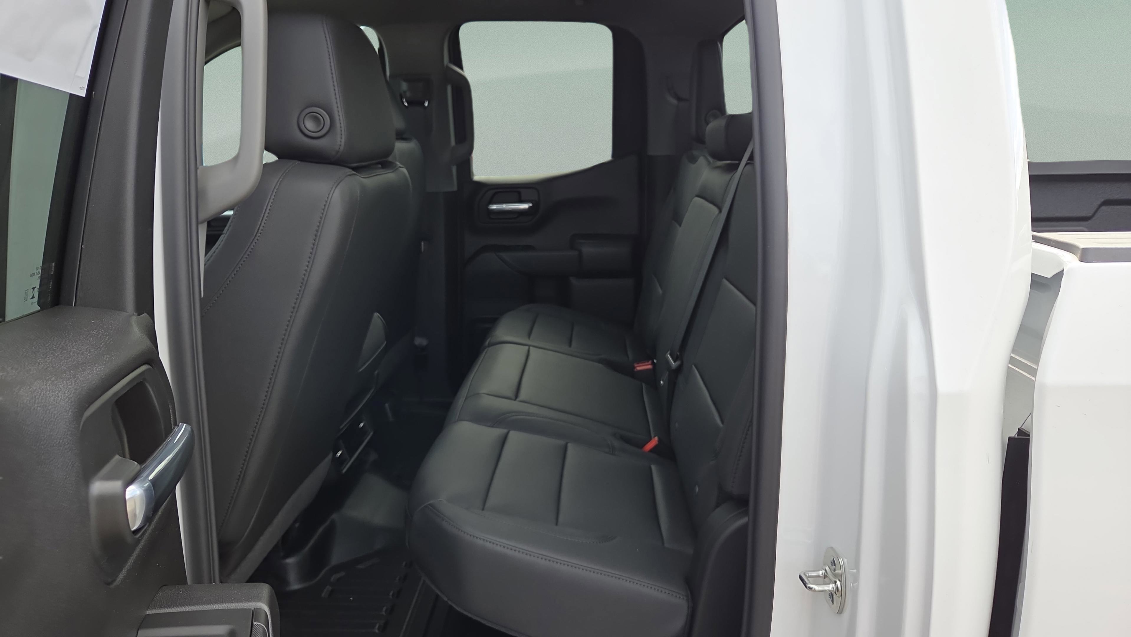 New 2026 GMC Sierra 1500 Pro w/ Pro Value Package image 11