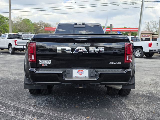 Used 2025 RAM 3500 Longhorn AWD/4WD image 4