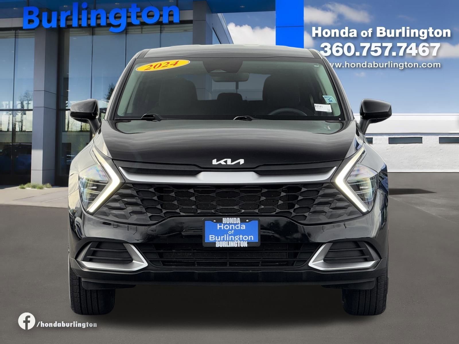 Used 2024 Kia Sportage LX image 10