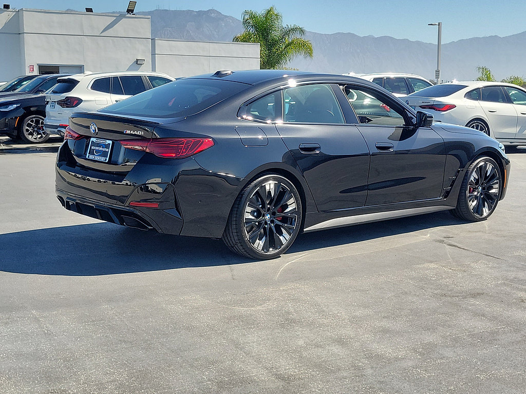 New 2026 BMW M440i w/ Parking Assistance Package RWD image 3
