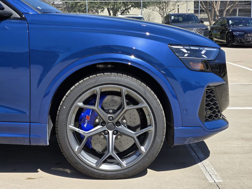 New 2026 Audi RS Q8 performance image 13