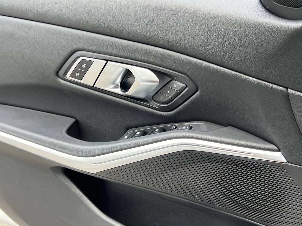 Used 2023 BMW M340i xDrive w/ Shadowloine Package image 30