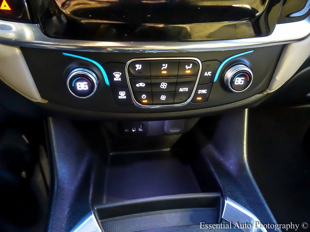 Used 2023 Chevrolet Traverse LS w/ Safety Package image 25