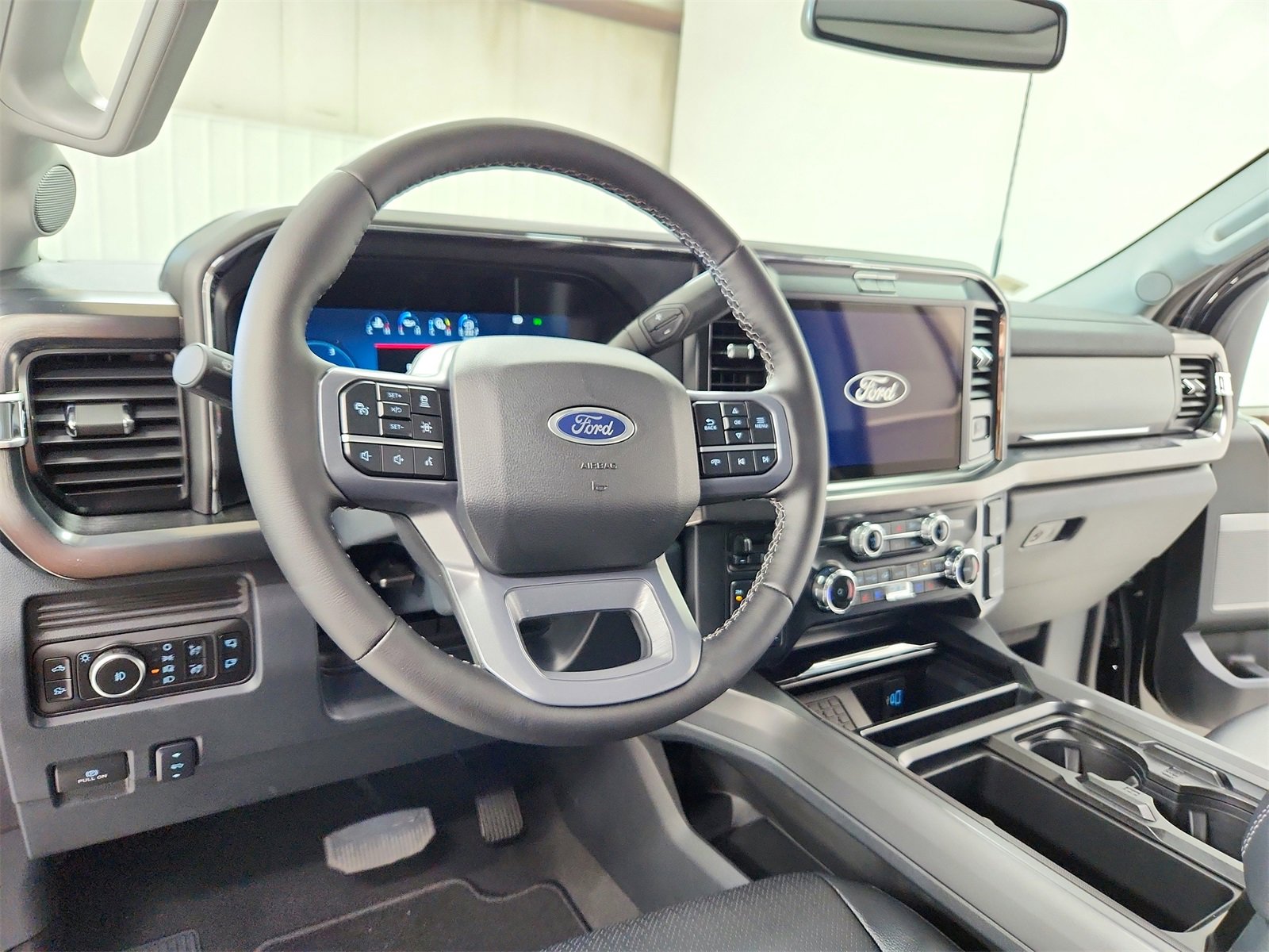 New 2026 Ford F250 Lariat w/ Lariat Ultimate Package image 18