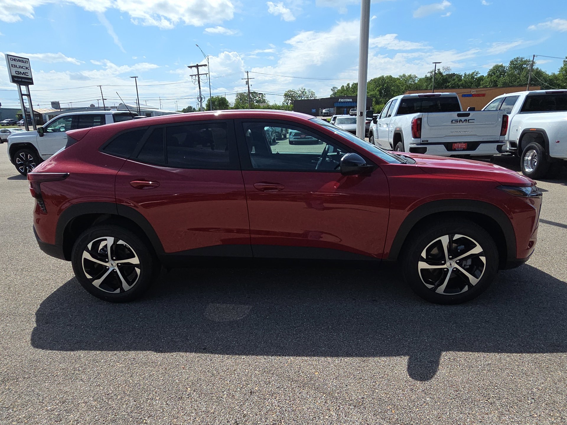 New 2026 Chevrolet Trax RS FWD image 9