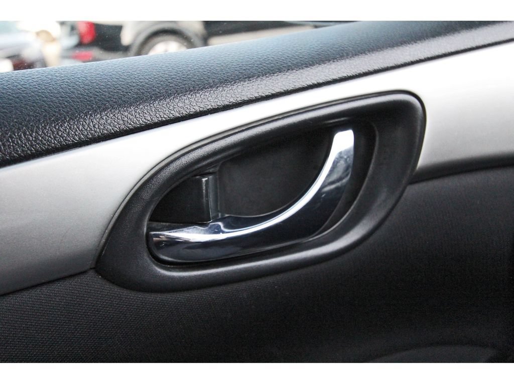 Used 2019 Nissan Sentra S w/ Appearance Package FWD image 21