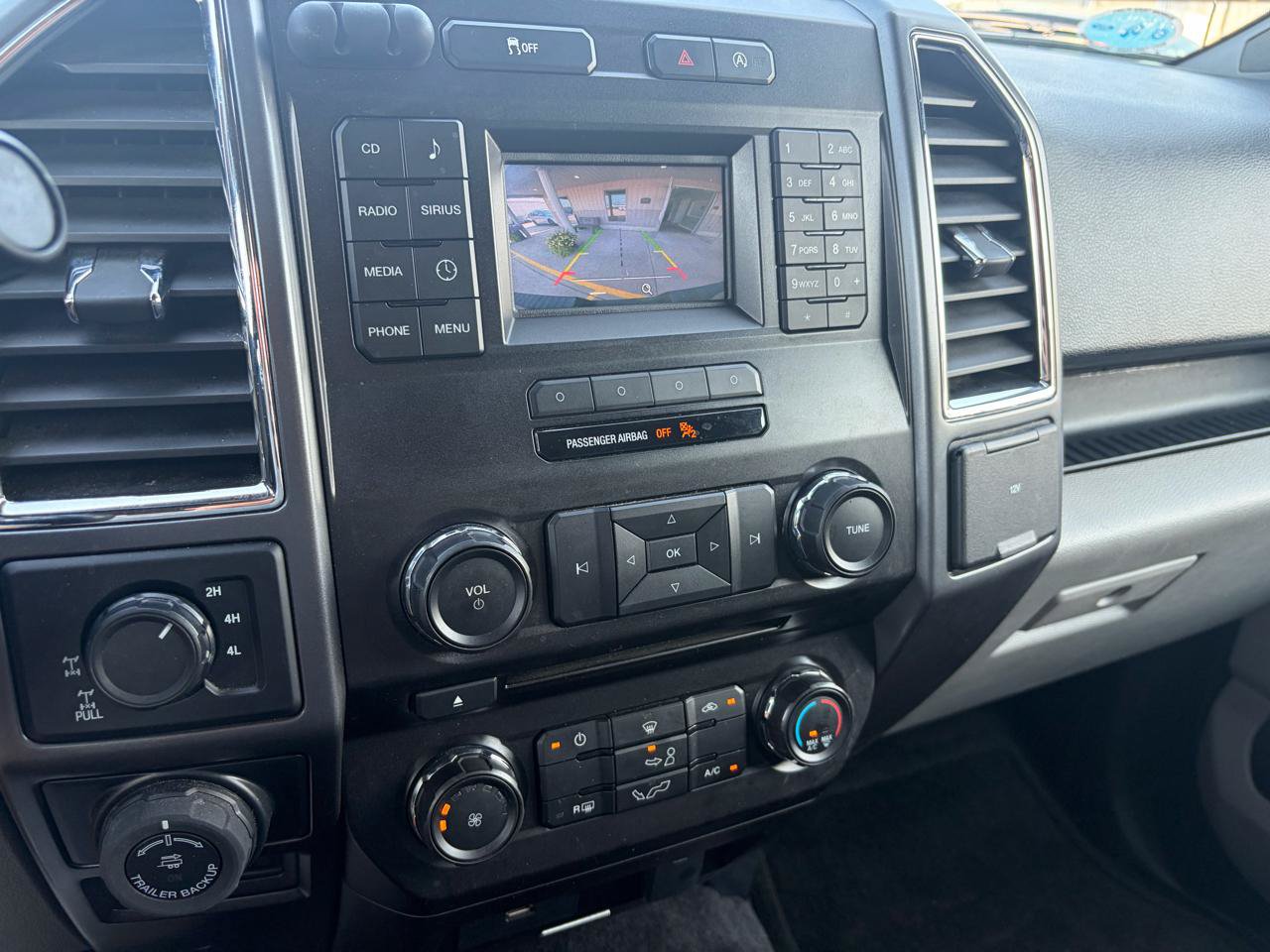 Used 2016 Ford F150 XLT w/ Equipment Group 301A Mid AWD/4WD image 17