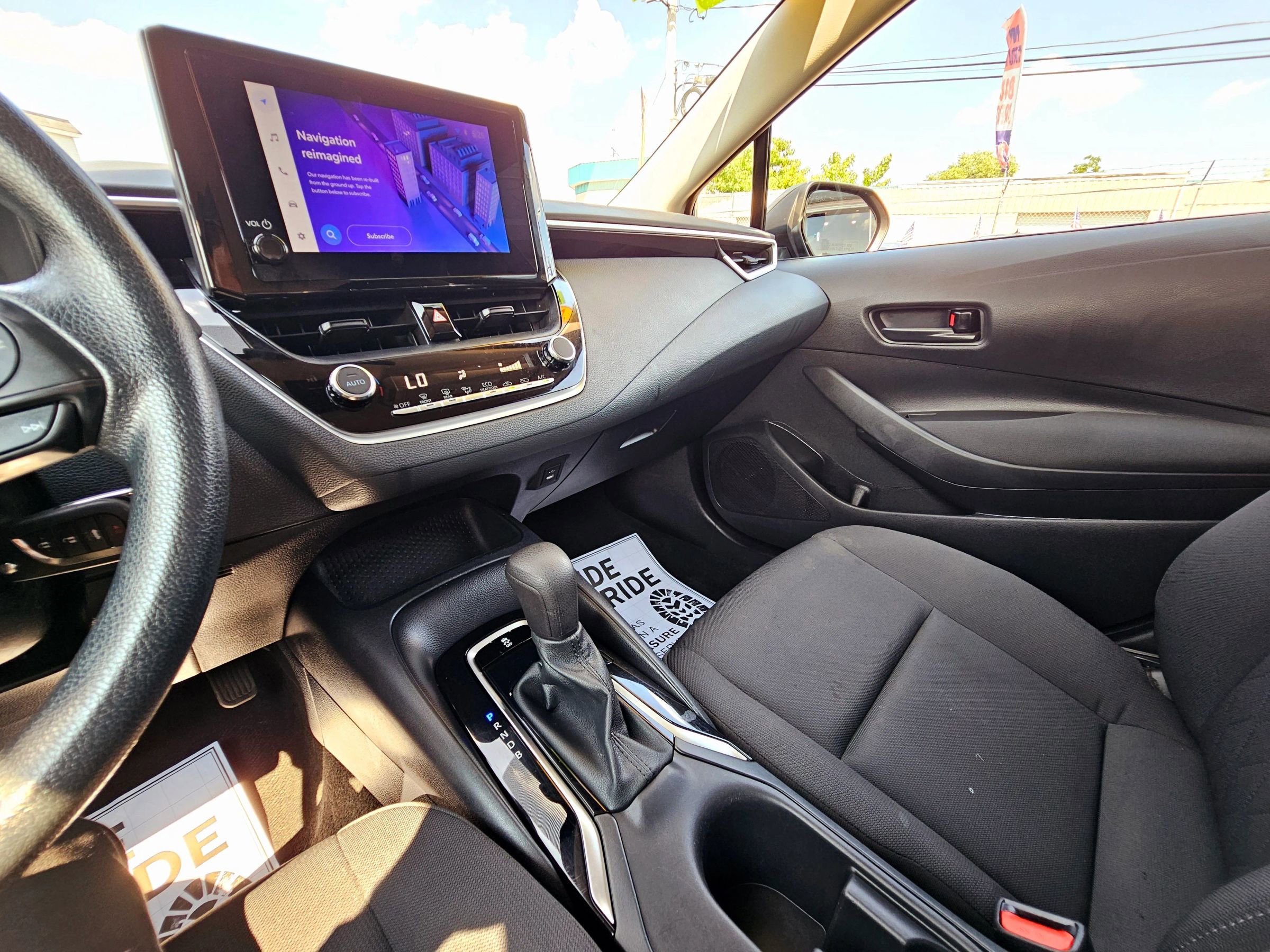 Used 2024 Toyota Corolla LE image 22