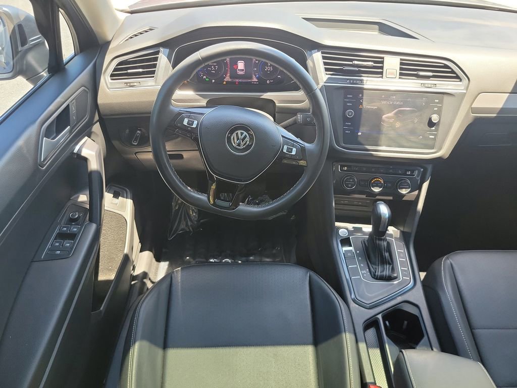Used 2021 Volkswagen Tiguan SEL FWD image 20