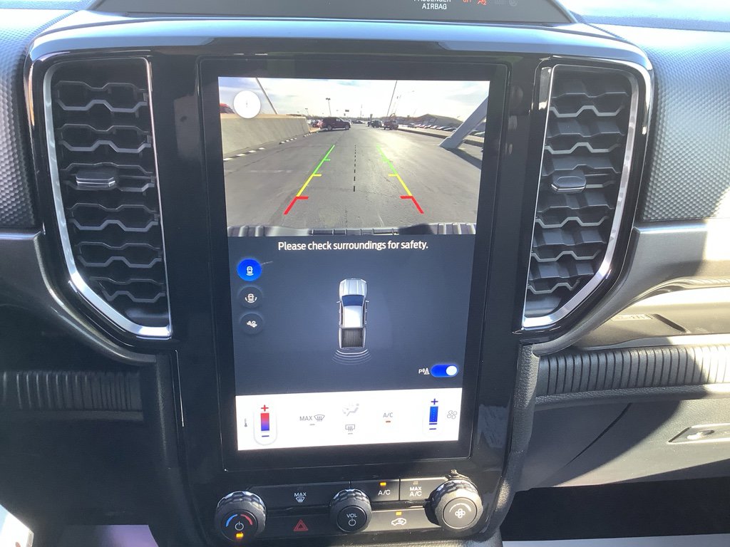 New 2025 Ford Ranger XLT w/ Chrome Accent Package image 16