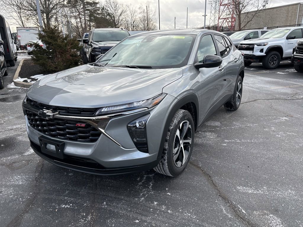 New 2026 Chevrolet Trax RS w/ Sunroof Package image 3