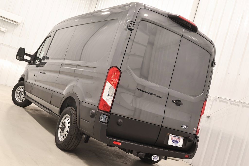 New 2026 Ford Transit 250 148 Medium Roof image 28