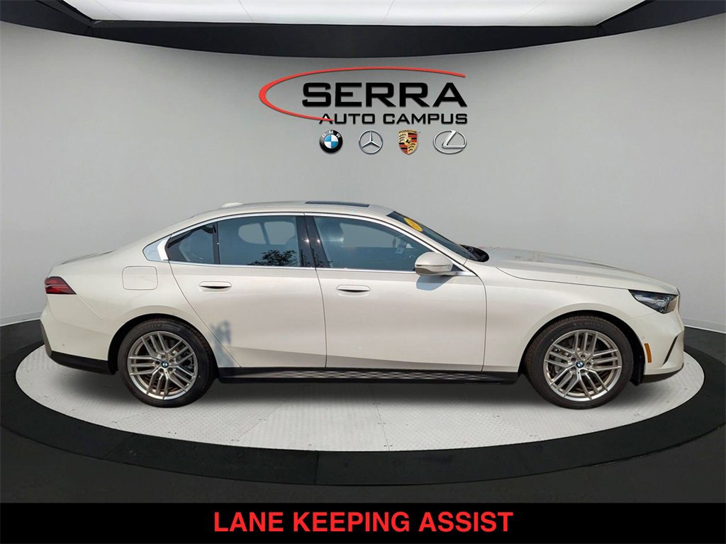 Used 2024 BMW 530i xDrive w/ Convenience Package image 2
