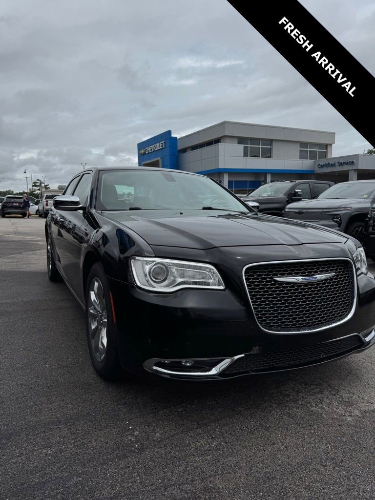 Used 2018 Chrysler 300 Limited