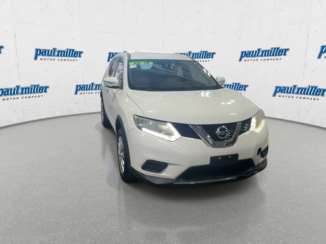 Used 2015 Nissan Rogue S AWD/4WD image 3