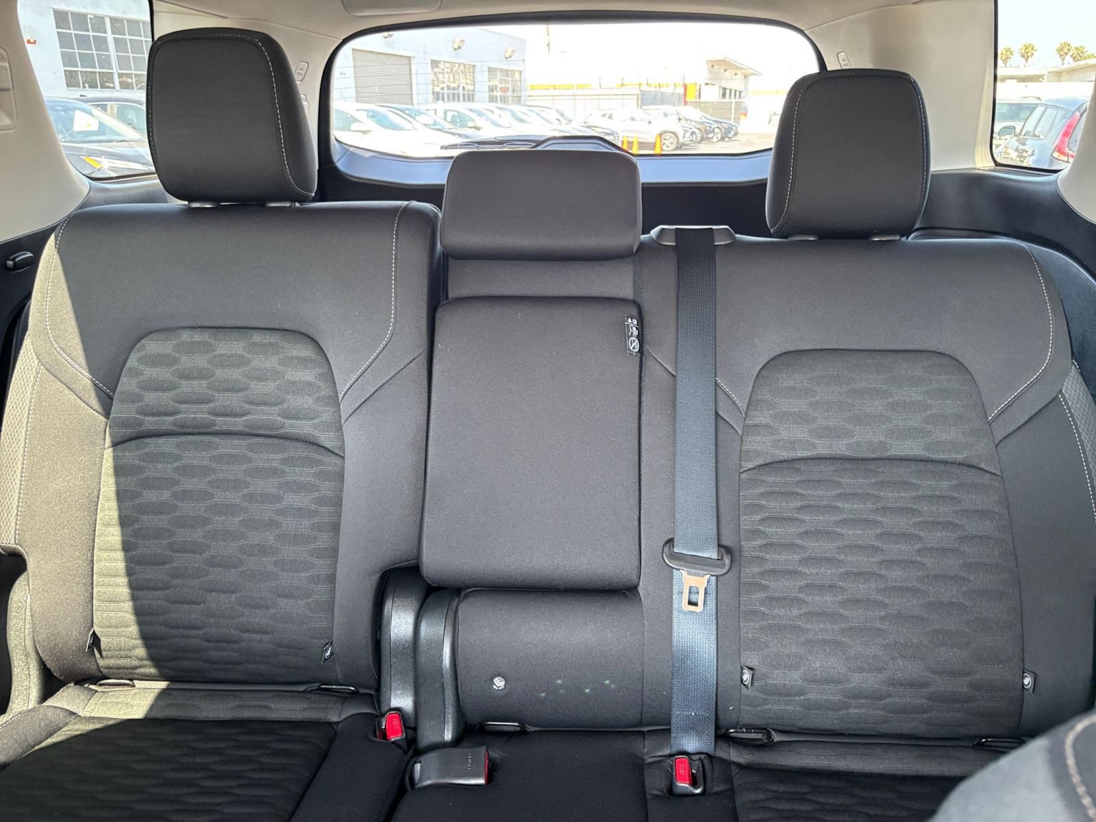 Used 2025 Nissan Pathfinder SV AWD/4WD image 36