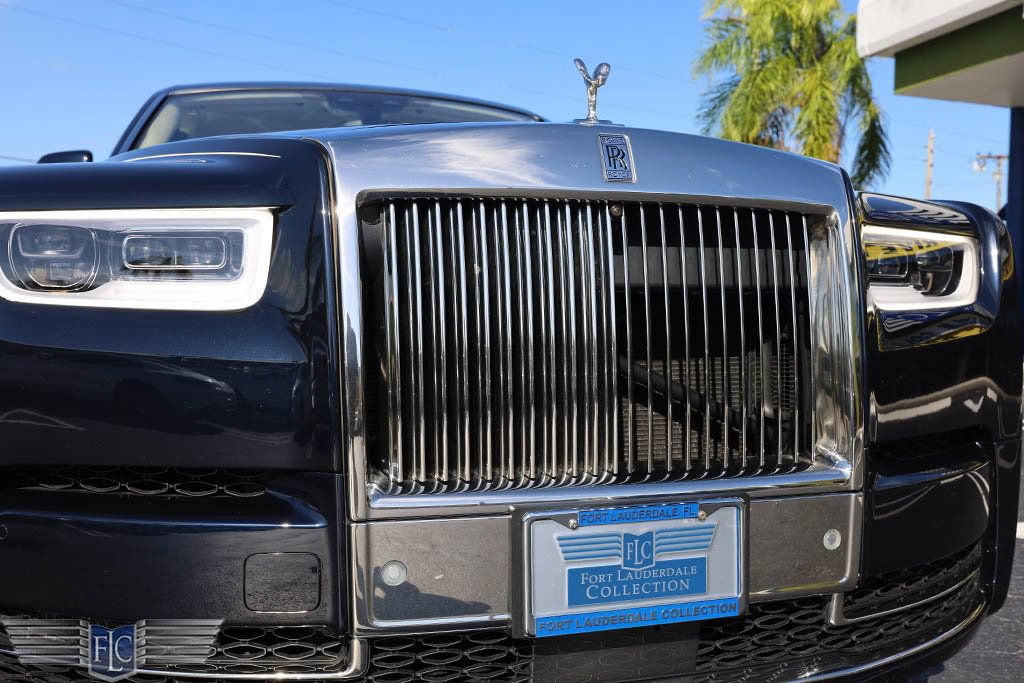 Used 2018 Rolls-Royce Phantom Sedan RWD image 9