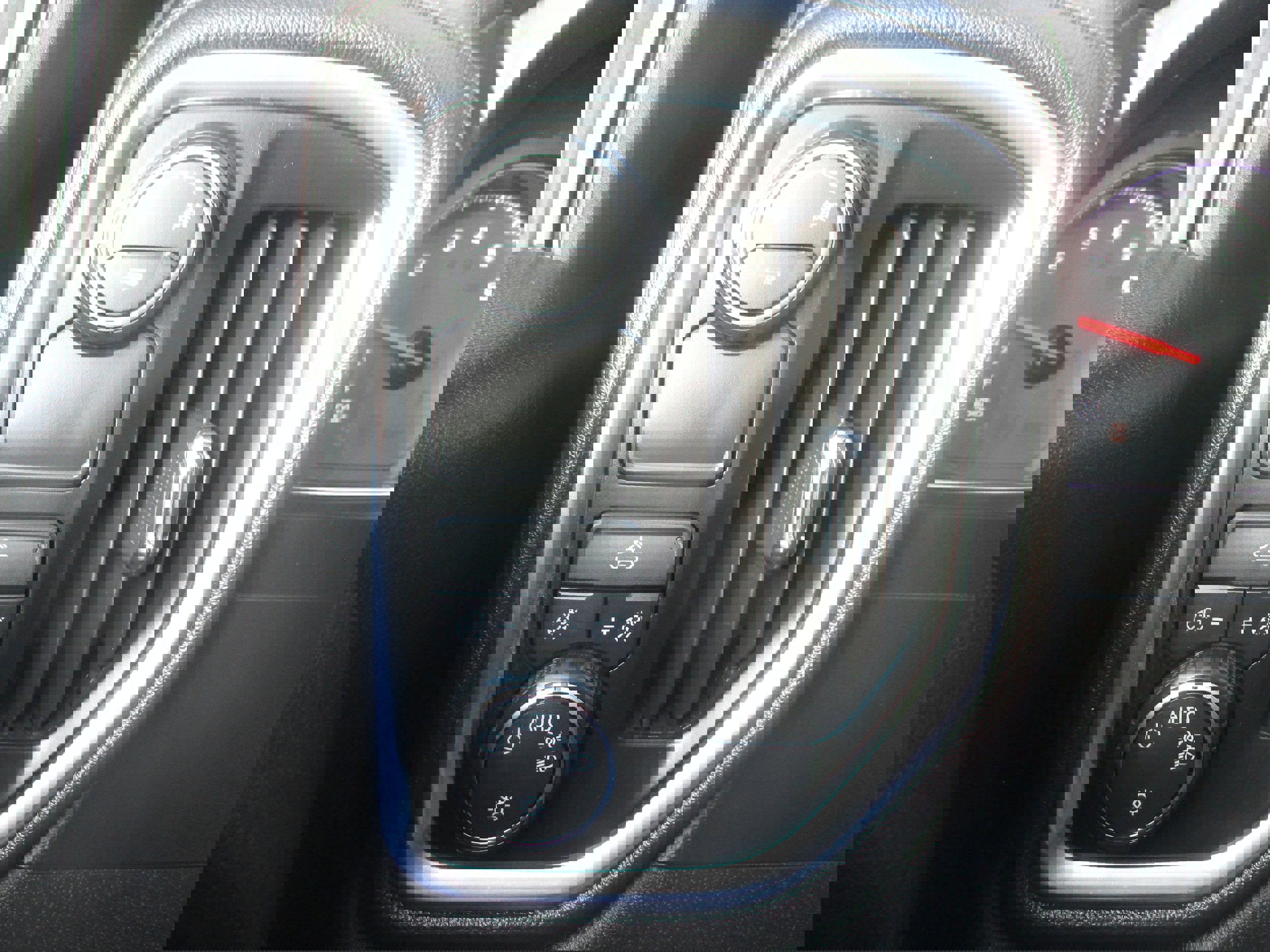 Used 2019 Chevrolet Silverado 1500 LT w/ Texas Edition image 17