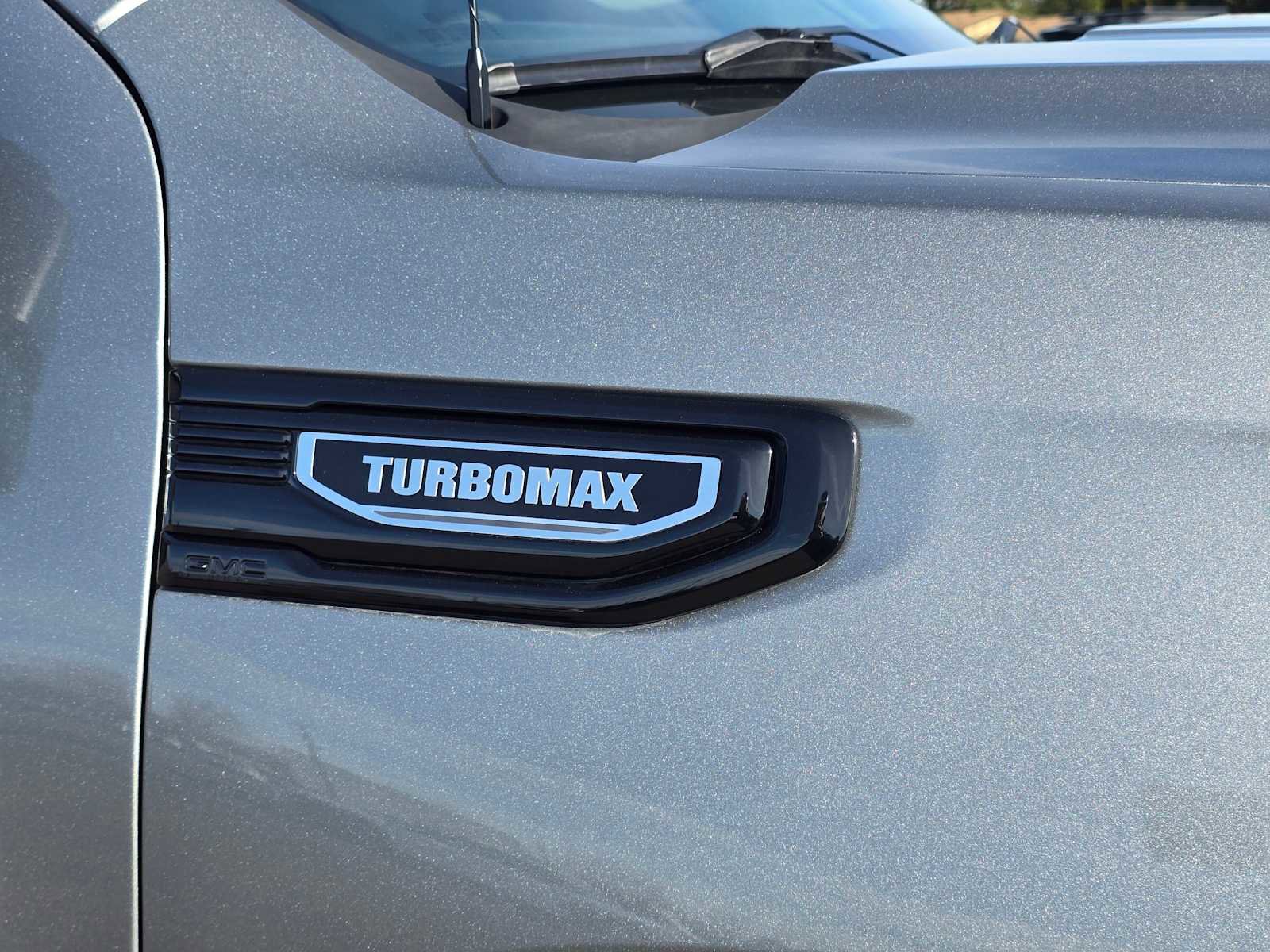 Used 2025 GMC Sierra 1500 Pro w/ Graphite Edition image 11