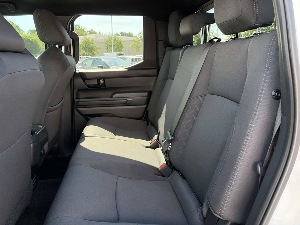 Used 2024 Toyota Tacoma SR5 AWD/4WD image 14