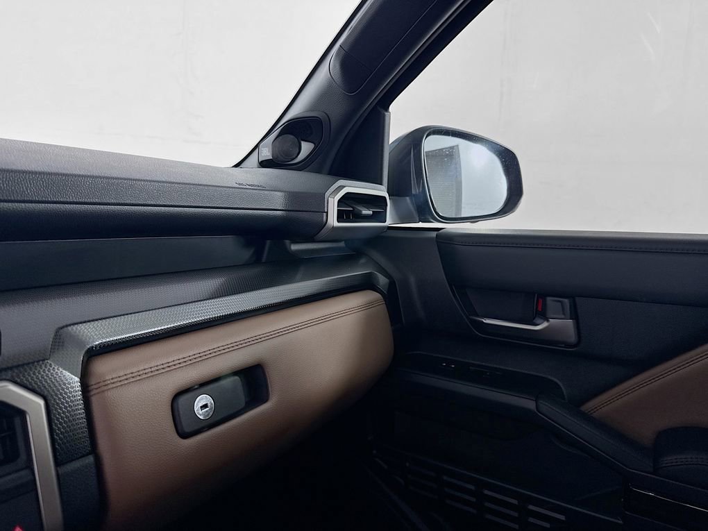 Used 2026 Toyota 4Runner Limited AWD/4WD image 39