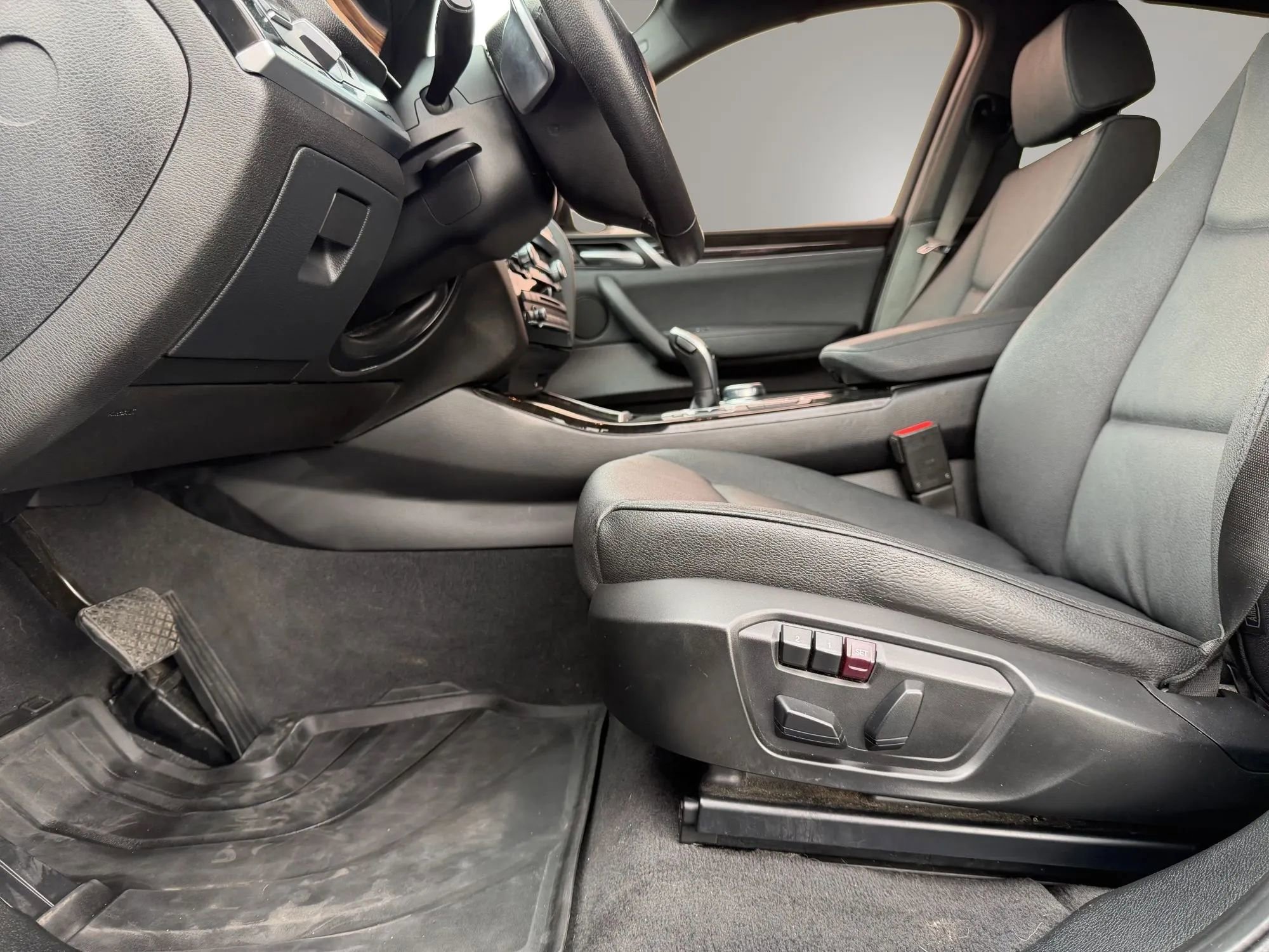 Used 2018 BMW X4 xDrive28i image 18