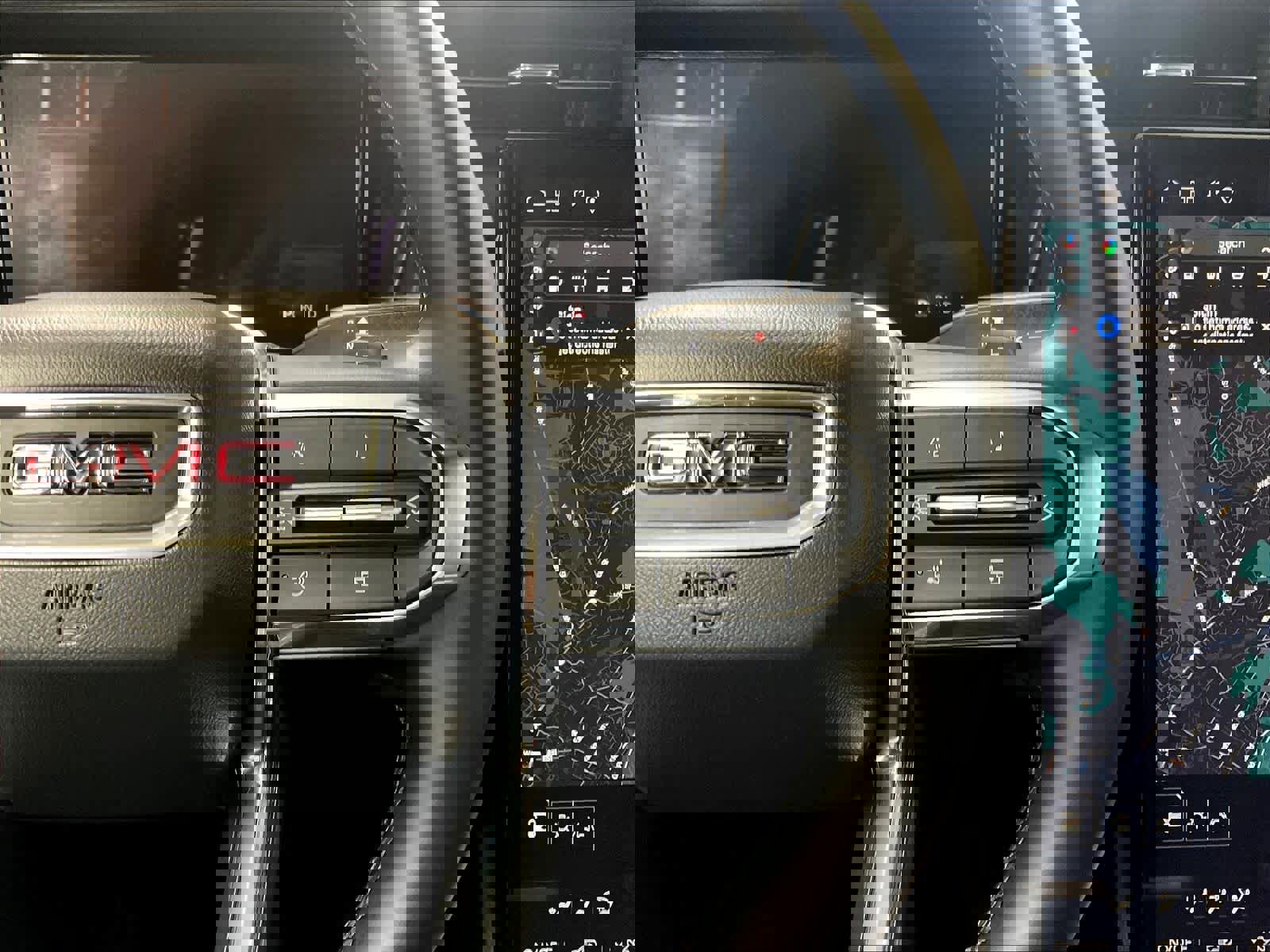 Used 2025 GMC Terrain Elevation image 23