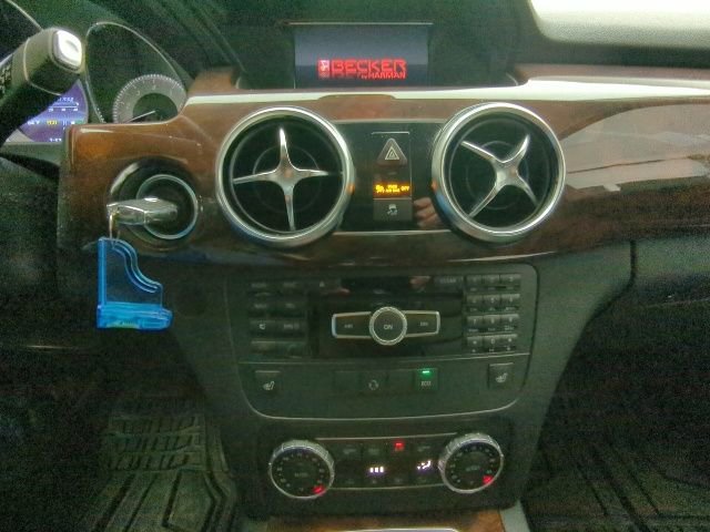Used 2013 Mercedes-Benz GLK 350 4MATIC image 16