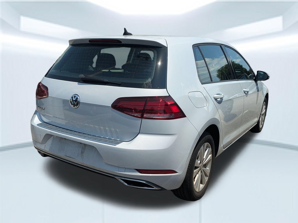 Used 2020 Volkswagen Golf 4-Door FWD image 2