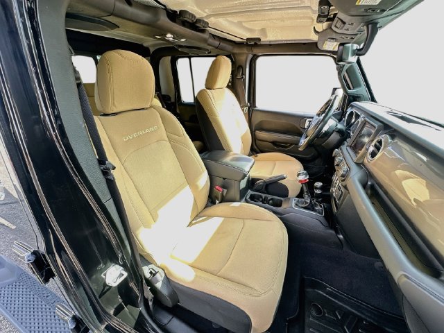 Used 2021 Jeep Gladiator Overland AWD/4WD image 27
