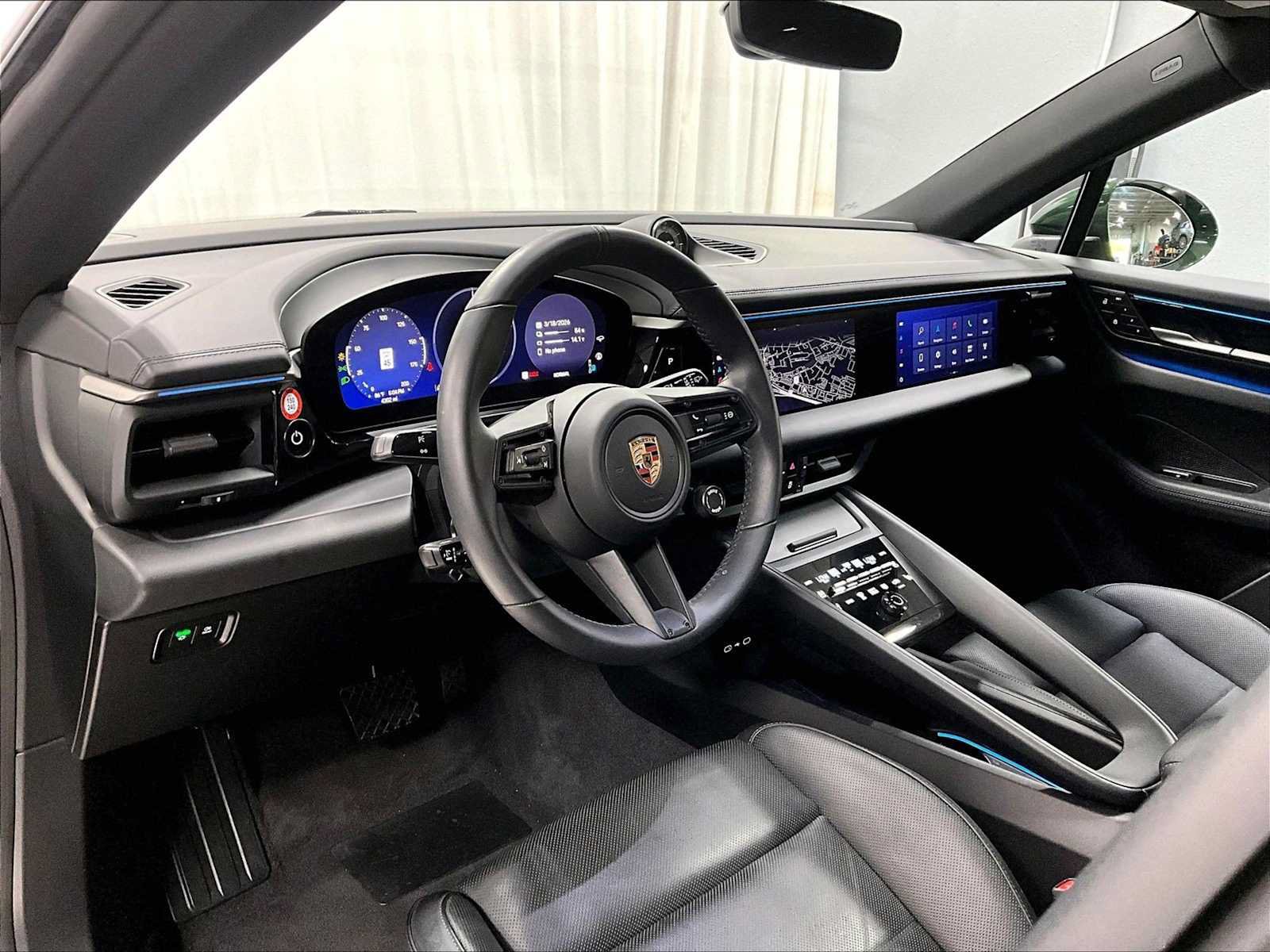 Used 2025 Porsche Macan 4 Electric AWD/4WD image 6