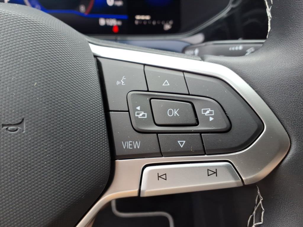 Used 2022 Volkswagen Taos SE image 18