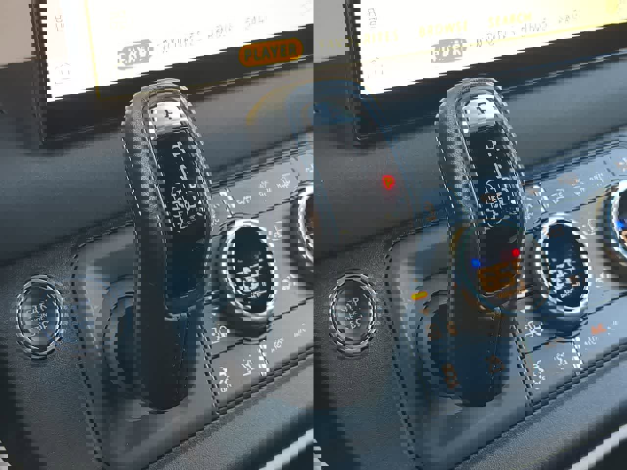 Used 2022 Land Rover Defender 110 X-Dynamic SE image 35