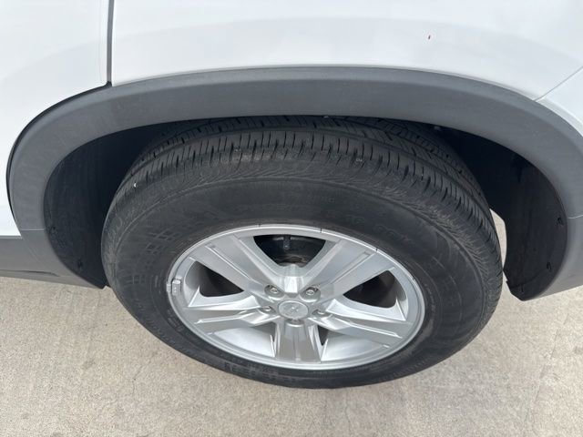 Used 2020 Chevrolet Trax LT image 8
