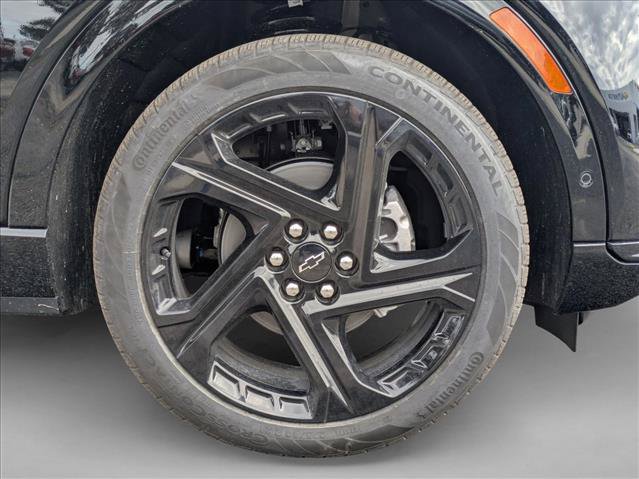 New 2026 Chevrolet Equinox EV RS w/ Active Safety Package 3 AWD/4WD image 9