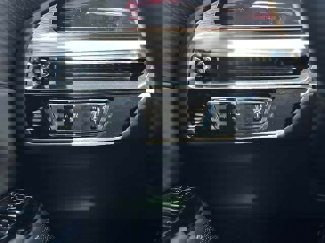 New 2025 Cadillac XT5 Premium Luxury image 22