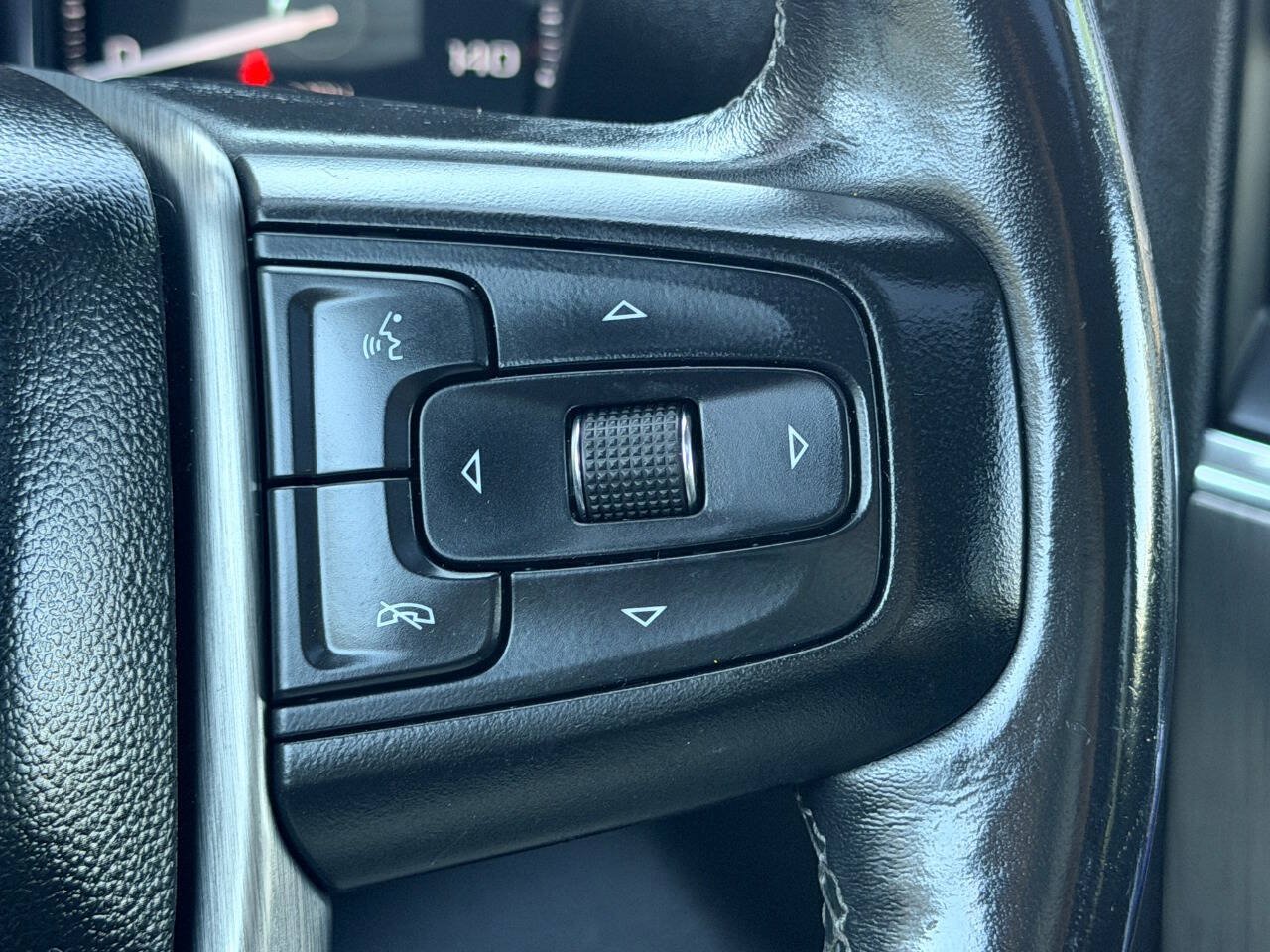 Used 2019 GMC Sierra 1500 Denali w/ Driver Alert Package II AWD/4WD image 36