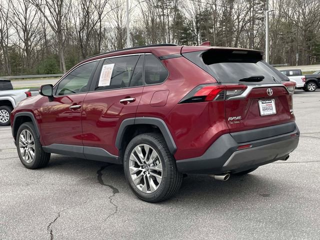 Used 2019 Toyota RAV4 Limited image 3