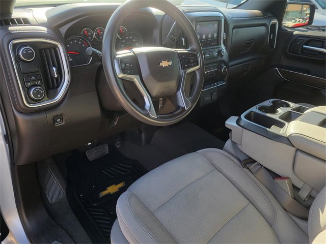 Used 2020 Chevrolet Silverado 1500 LT image 17