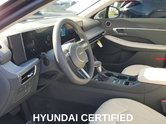Certified 2025 Hyundai Sonata SE FWD image 7