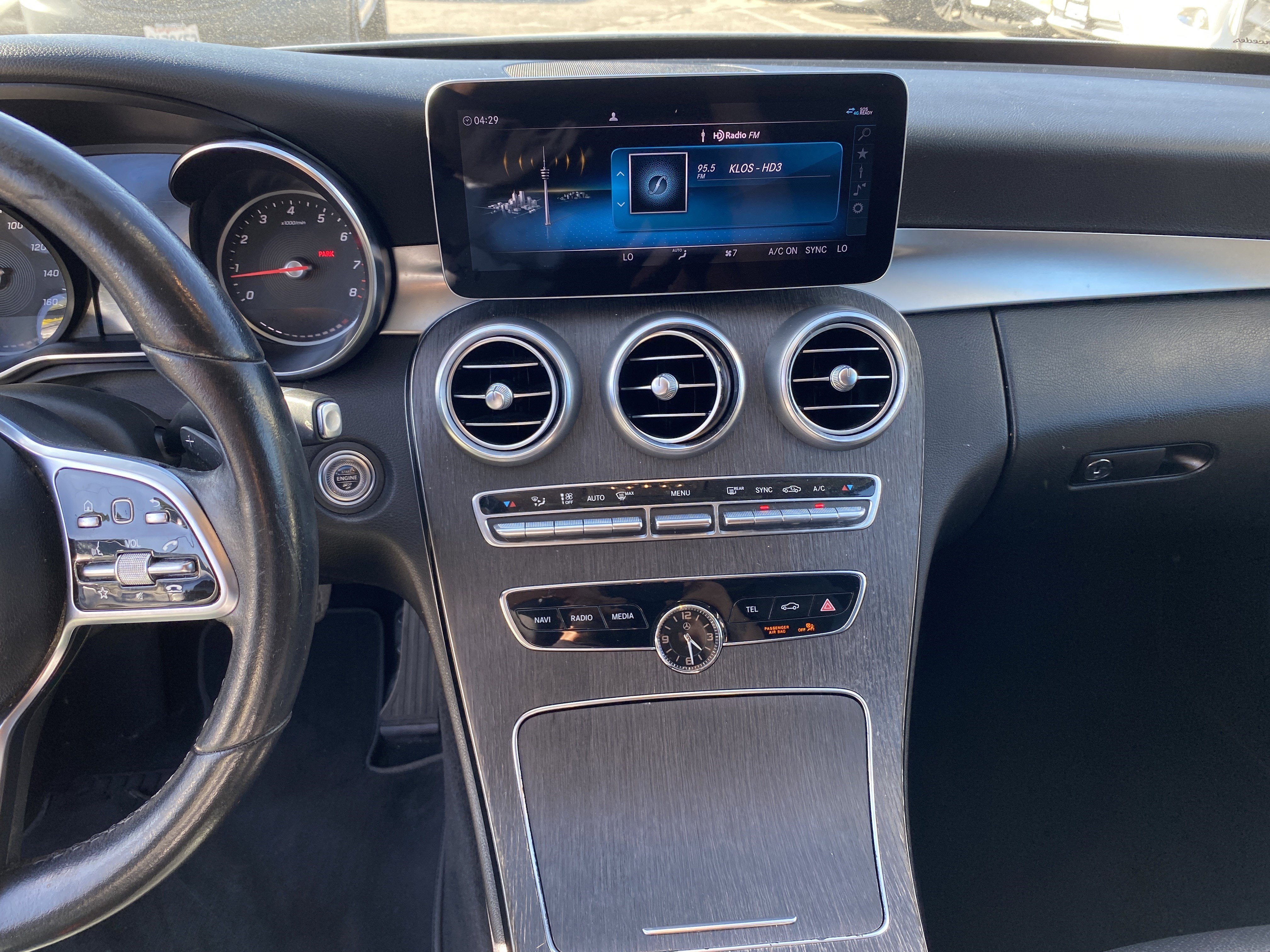 Used 2020 Mercedes-Benz C 300 Sedan image 12