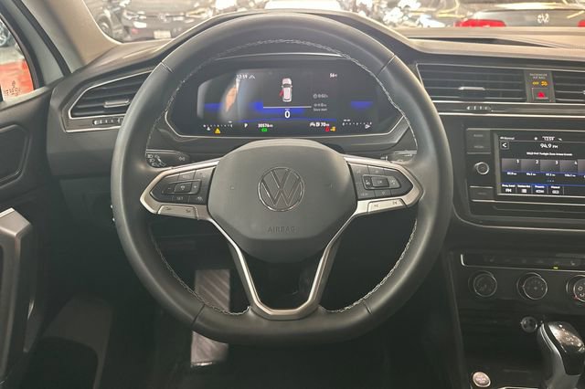Certified 2024 Volkswagen Tiguan S image 18