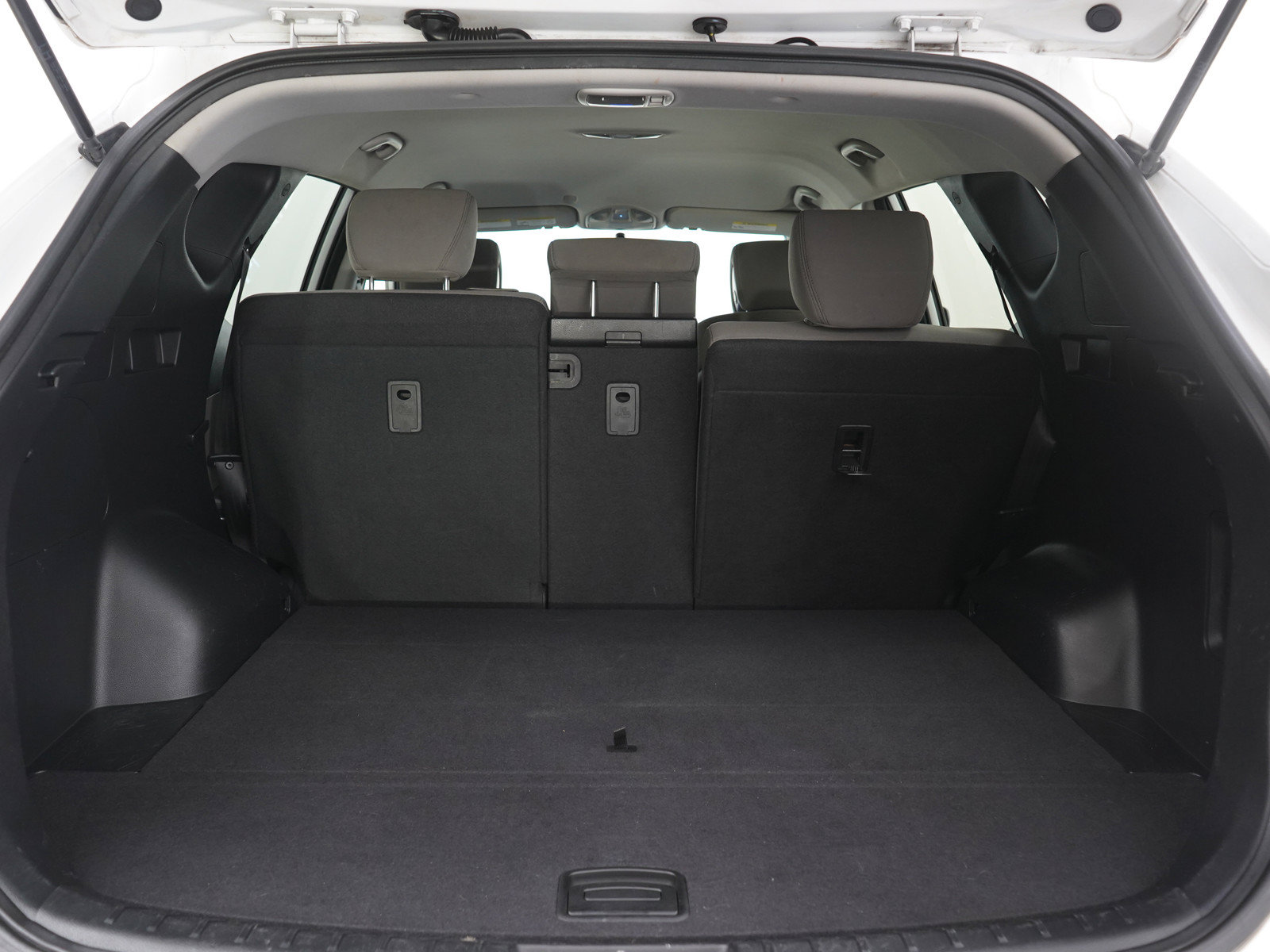 Used 2015 Hyundai Santa Fe Sport FWD image 11