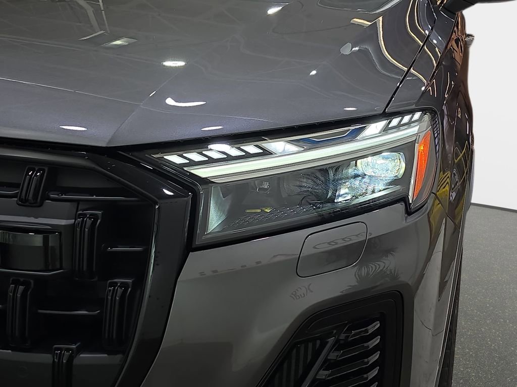 Used 2025 Audi Q7 3.0T Prestige w/ Prestige Package image 34