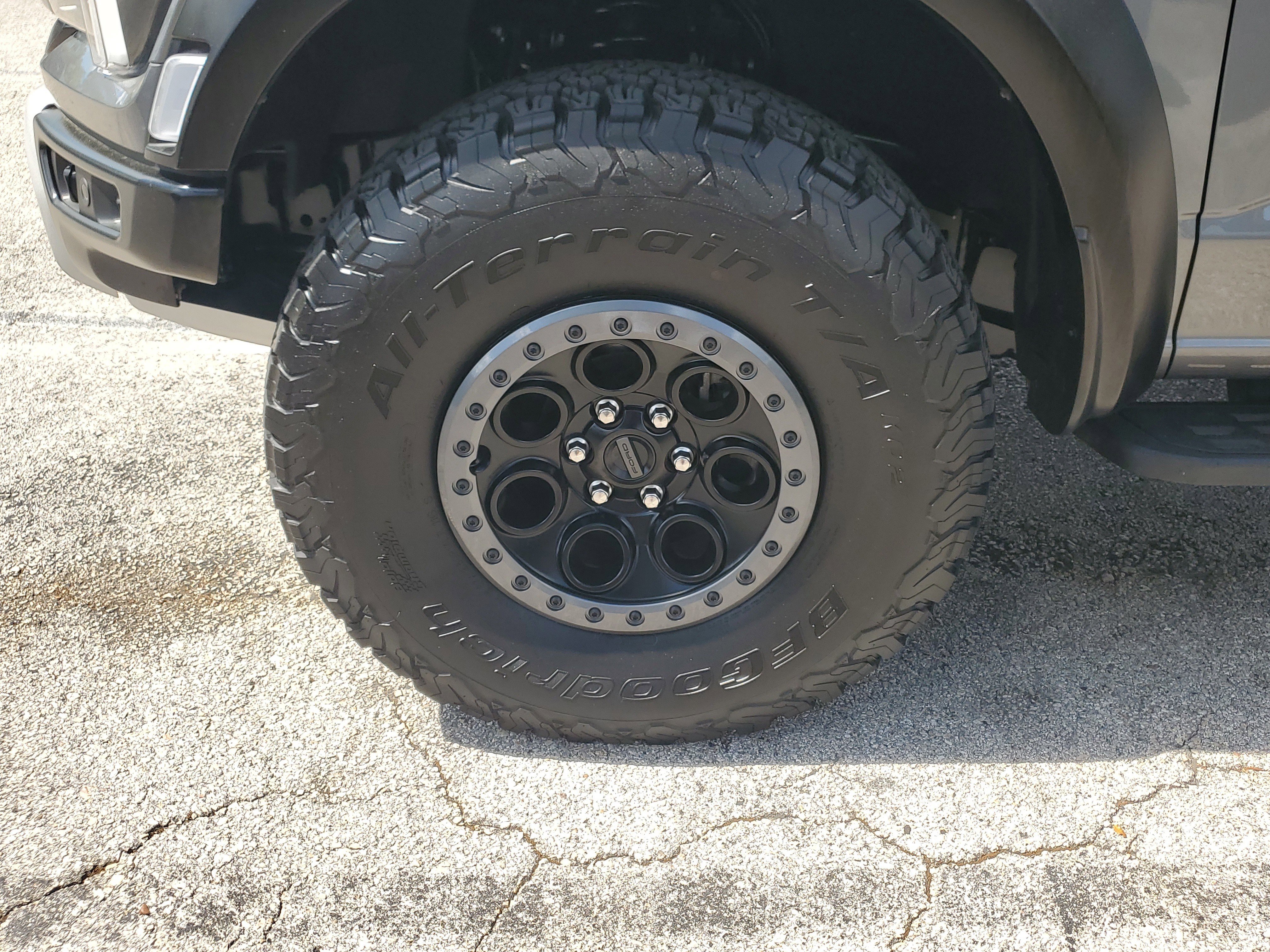 Certified 2024 Ford F150 Raptor AWD/4WD image 5