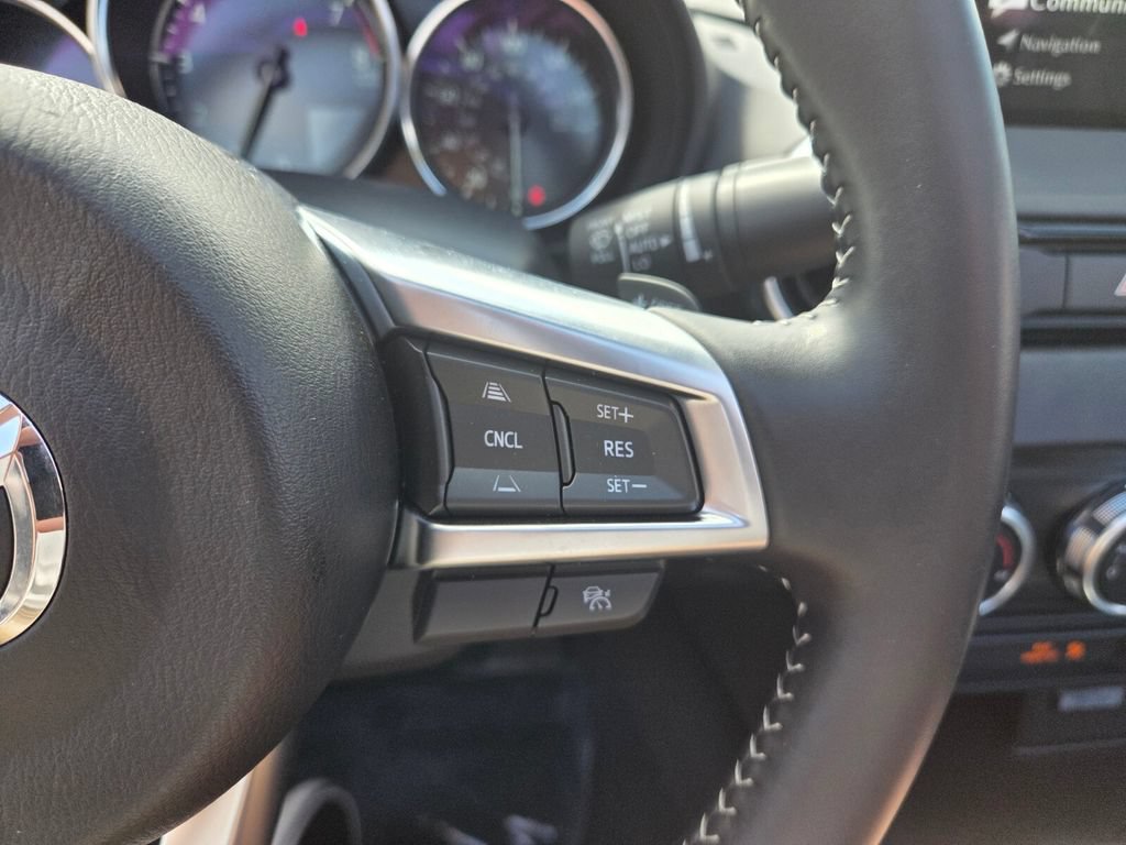 Certified 2025 MAZDA MX-5 Miata Grand Touring RWD image 32